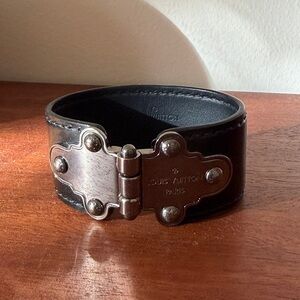 Louis Vuitton Black Leather Accessory